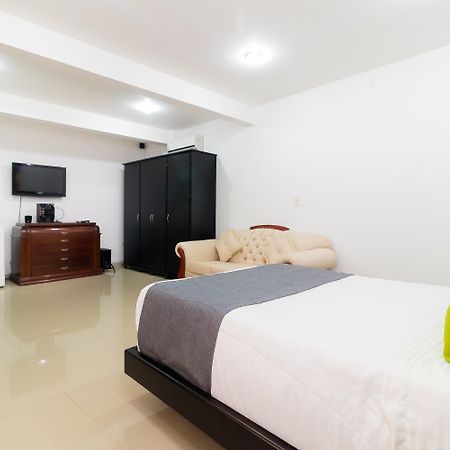 Ayenda 1132 Copiclub Hotell Ibagué Exteriör bild